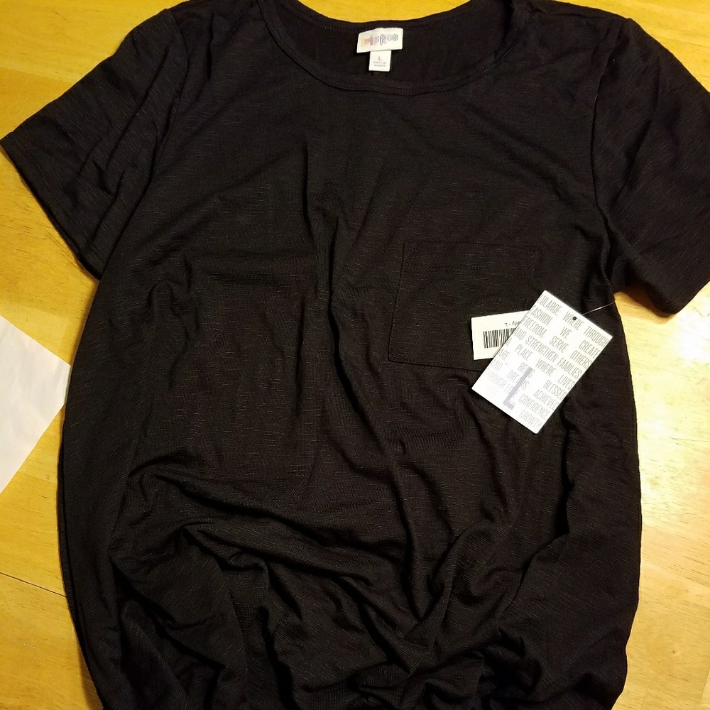 Bnwt large solid black unicorn lularoe carly
